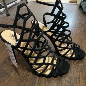 New Mossimo black heels